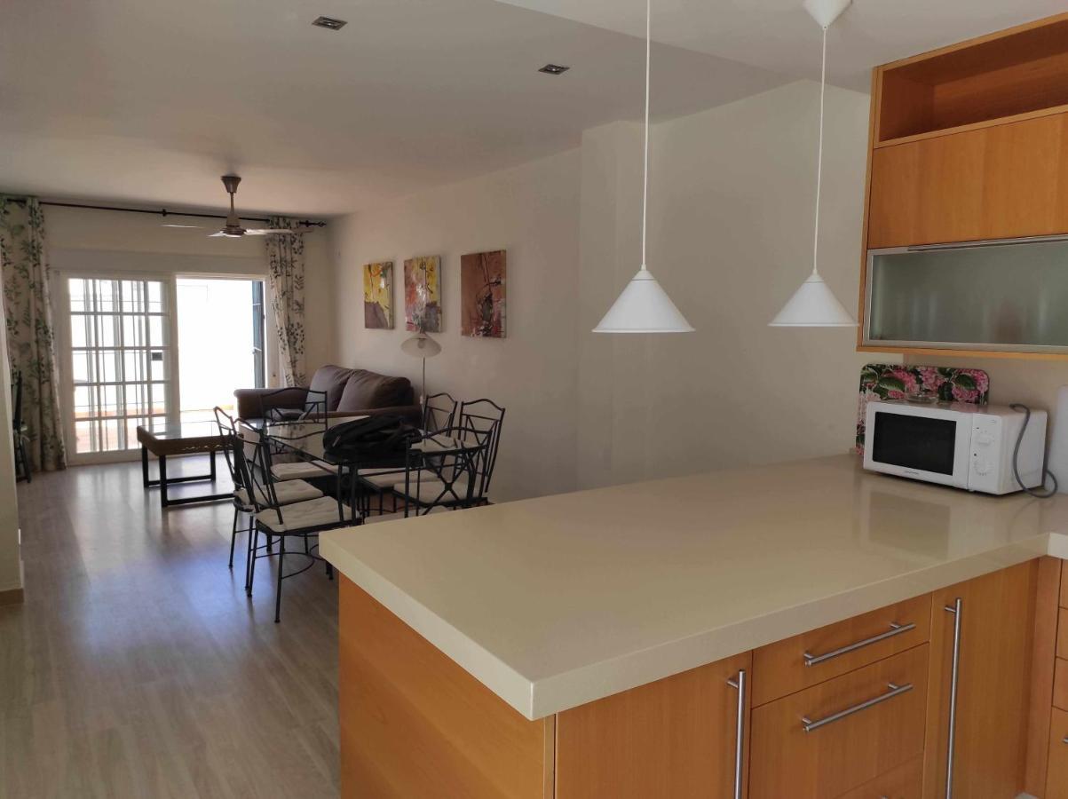 הוילה סהרה דה לוס אטונס Casa La Gaviota En El Centro De Zahara מראה חיצוני תמונה