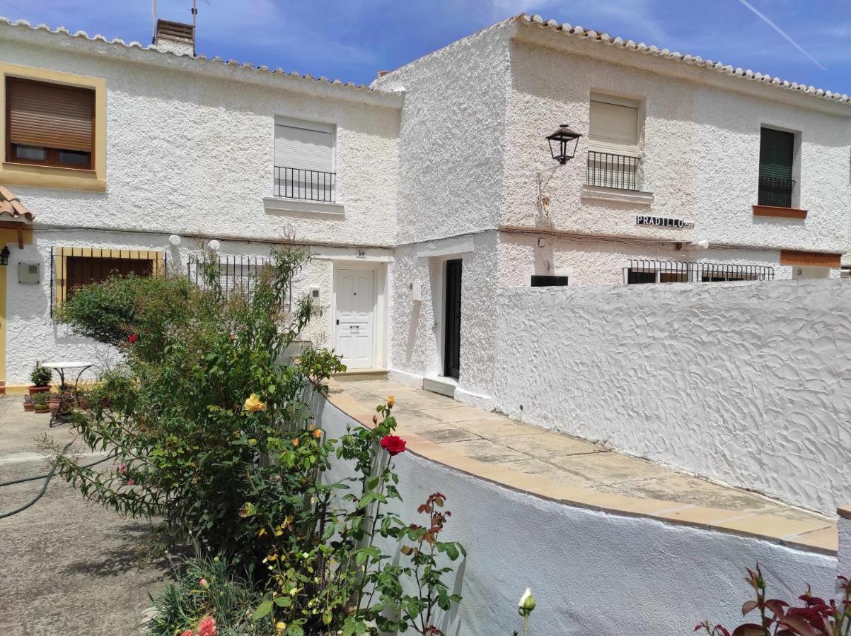 הוילה סהרה דה לוס אטונס Casa La Gaviota En El Centro De Zahara מראה חיצוני תמונה